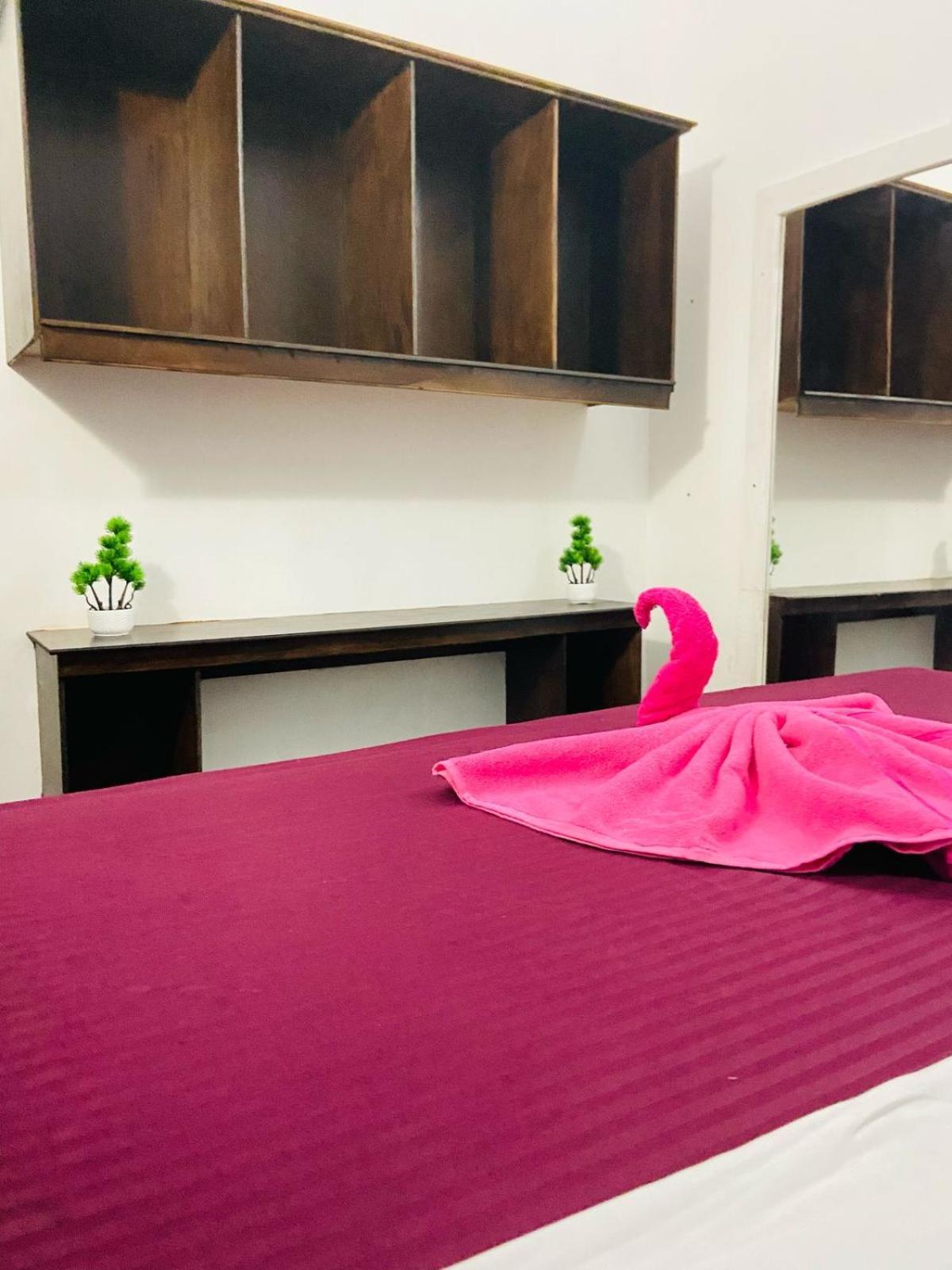 Hiricurry Hostel & Restaurant Dikwella Bilik gambar